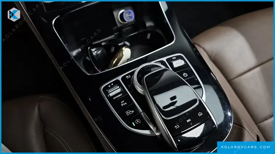 MERCEDES E-CLASS E200 AVANTGARDE