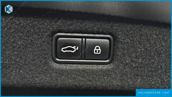 GENESIS G90 3.8 AWD