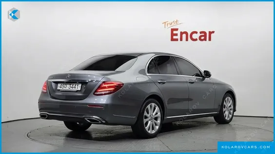 MERCEDES E-CLASS E220D EXCLUSIVE