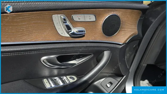 MERCEDES E-CLASS E220D EXCLUSIVE
