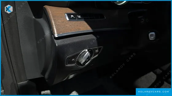 MERCEDES E-CLASS E220D EXCLUSIVE