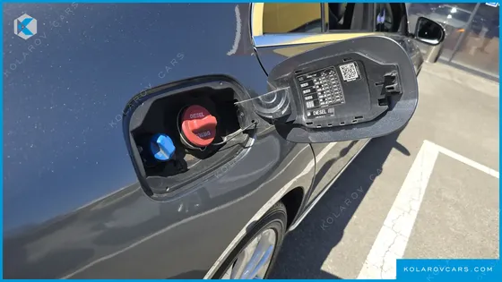 MERCEDES E-CLASS E220D EXCLUSIVE