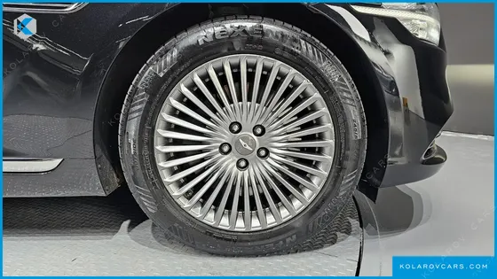 GENESIS G90 3.3 T AWD