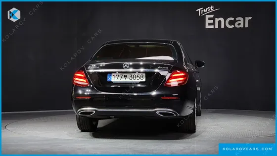 MERCEDES E-CLASS E220D 4MATIC EXCLUSIVE