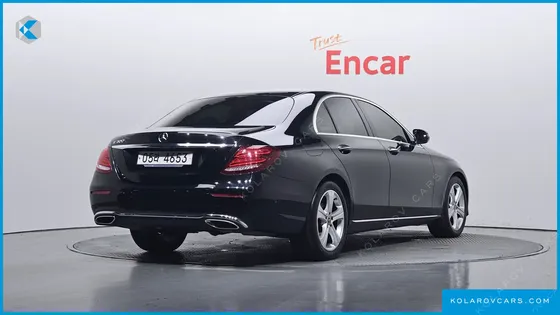 MERCEDES E-CLASS E200 AVANTGARDE