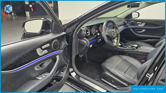 MERCEDES E-CLASS E200 AVANTGARDE