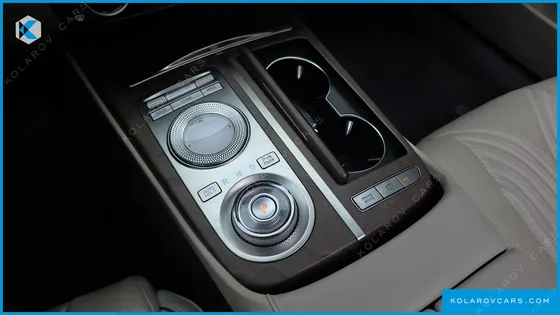 GENESIS G80 GASOLINE 2.5 TURBO 2WD