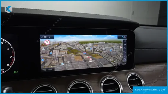 MERCEDES E-CLASS E300 4MATIC EXCLUSIVE