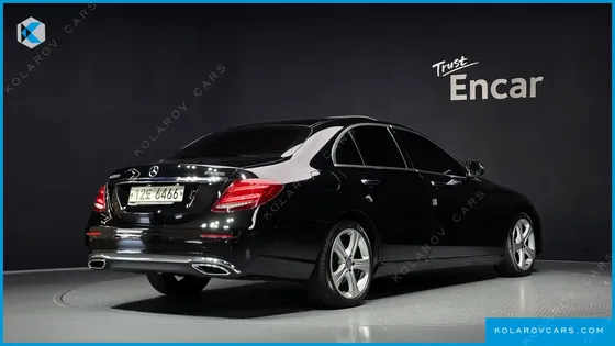 MERCEDES E-CLASS E220D 4MATIC AVANTGARDE