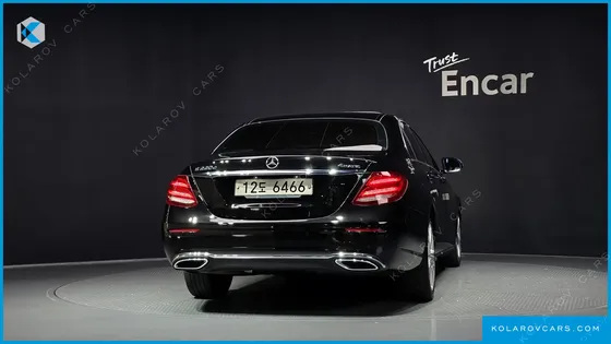 MERCEDES E-CLASS E220D 4MATIC AVANTGARDE
