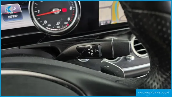 MERCEDES E-CLASS E220D 4MATIC AVANTGARDE