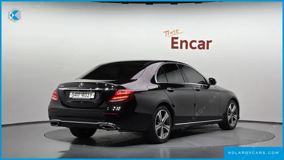 MERCEDES E-CLASS E300 AVANTGARDE