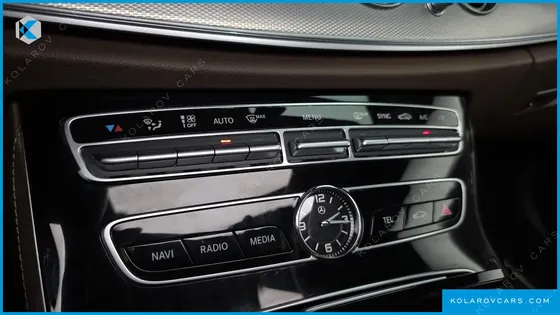 MERCEDES E-CLASS E300 AVANTGARDE