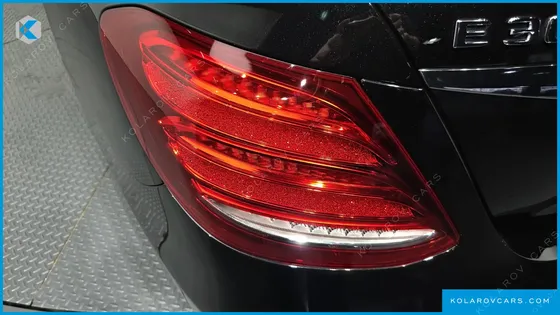 MERCEDES E-CLASS E300 AVANTGARDE