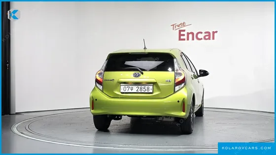 TOYOTA PRIUS 1.5