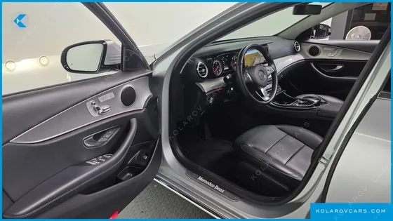 MERCEDES E-CLASS E200 AVANTGARDE