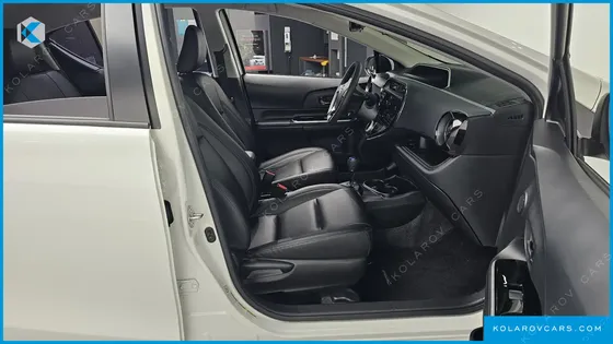TOYOTA PRIUS 1.5