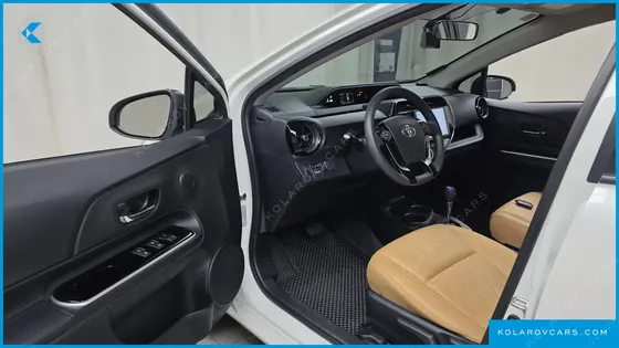 TOYOTA PRIUS 1.5