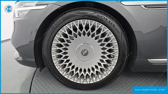 GENESIS G90 5.0 AWD