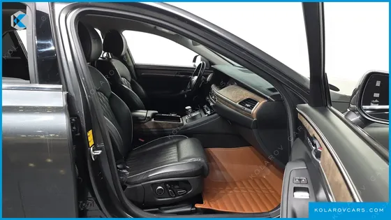 GENESIS G90 5.0 AWD