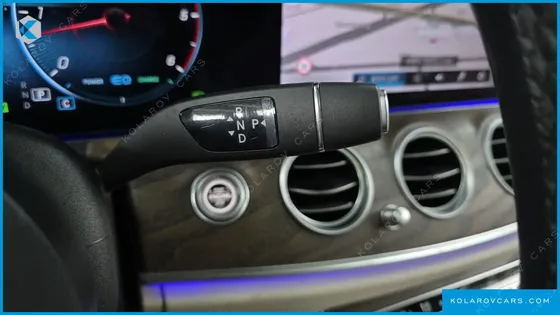 MERCEDES E-CLASS E220D 4MATIC EXCLUSIVE