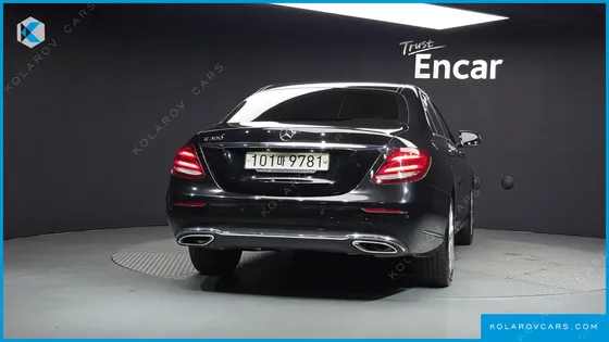 MERCEDES E-CLASS E300 EXCLUSIVE