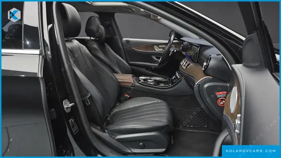 MERCEDES E-CLASS E300 EXCLUSIVE