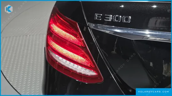 MERCEDES E-CLASS E300 EXCLUSIVE