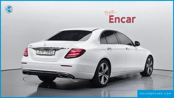 MERCEDES E-CLASS E300 AVANTGARDE