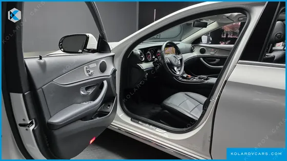 MERCEDES E-CLASS E200 AVANTGARDE