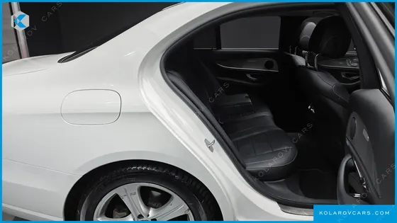 MERCEDES E-CLASS E200 AVANTGARDE