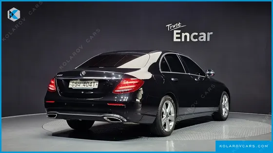 MERCEDES E-CLASS E200 AVANTGARDE