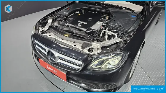 MERCEDES E-CLASS E200 AVANTGARDE