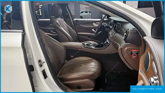 MERCEDES E-CLASS E220D EXCLUSIVE
