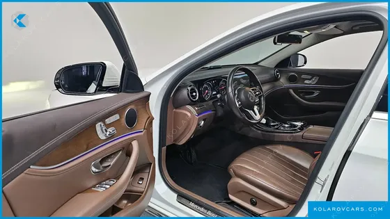 MERCEDES E-CLASS E220D EXCLUSIVE