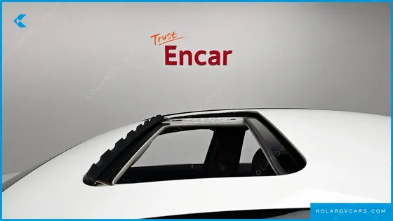 MERCEDES E-CLASS E220D EXCLUSIVE