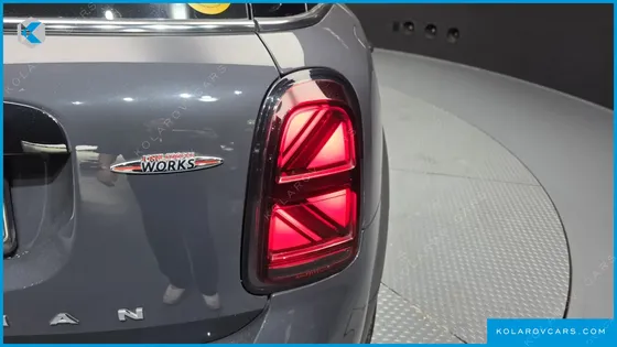 MINI COUNTRYMAN JCW