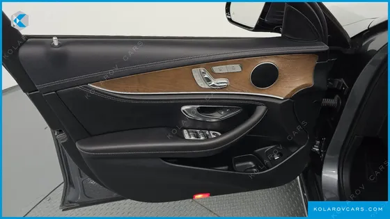 MERCEDES E-CLASS E220D 4MATIC EXCLUSIVE