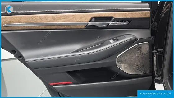 GENESIS G90 3.8 AWD