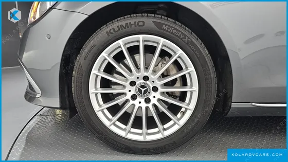 MERCEDES E-CLASS E250 EXCLUSIVE