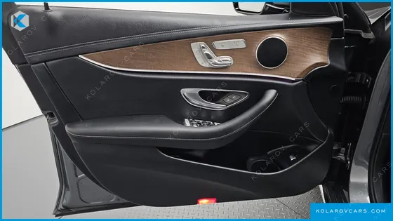 MERCEDES E-CLASS E250 EXCLUSIVE