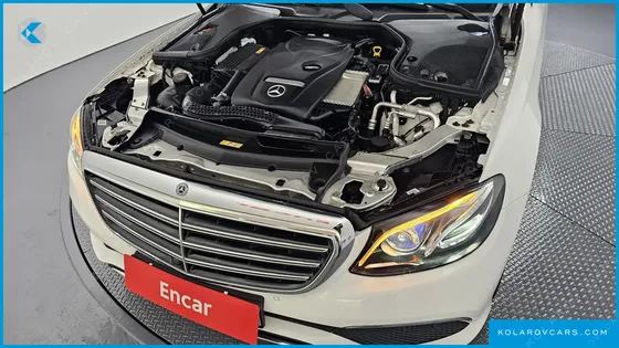 MERCEDES E-CLASS E300 4MATIC EXCLUSIVE