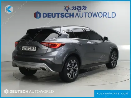 INFINITY QX30 2.0 ESSENTIAL AWD