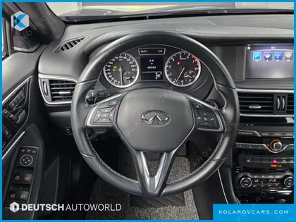 INFINITY QX30 2.0 ESSENTIAL AWD