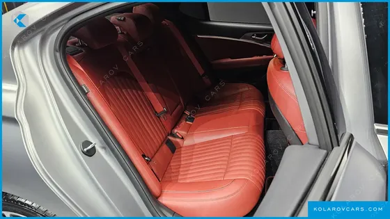 GENESIS G70 GASOLINE 2.5T 2WD