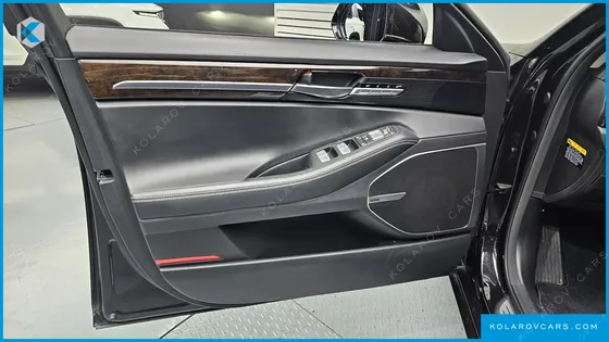 GENESIS G90 3.8