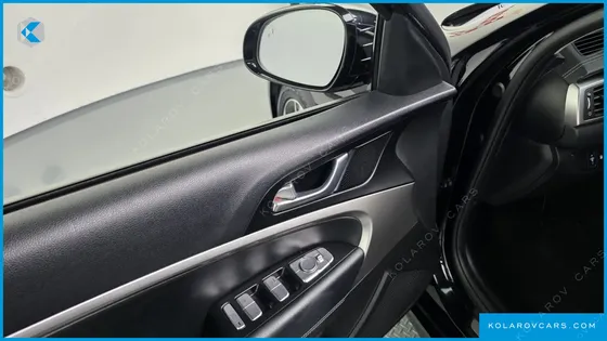 GENESIS G70 DIESEL 2.2 2WD