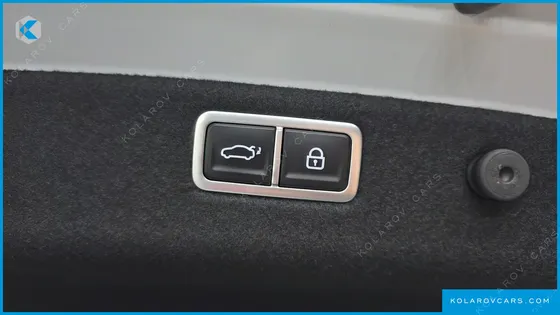GENESIS G70 GASOLINE 3.3T 2WD