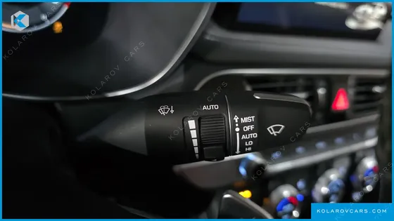 GENESIS G70 GASOLINE 3.3T 2WD