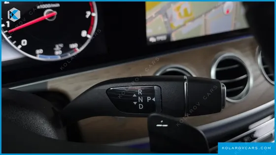 MERCEDES E-CLASS E300 4MATIC EXCLUSIVE